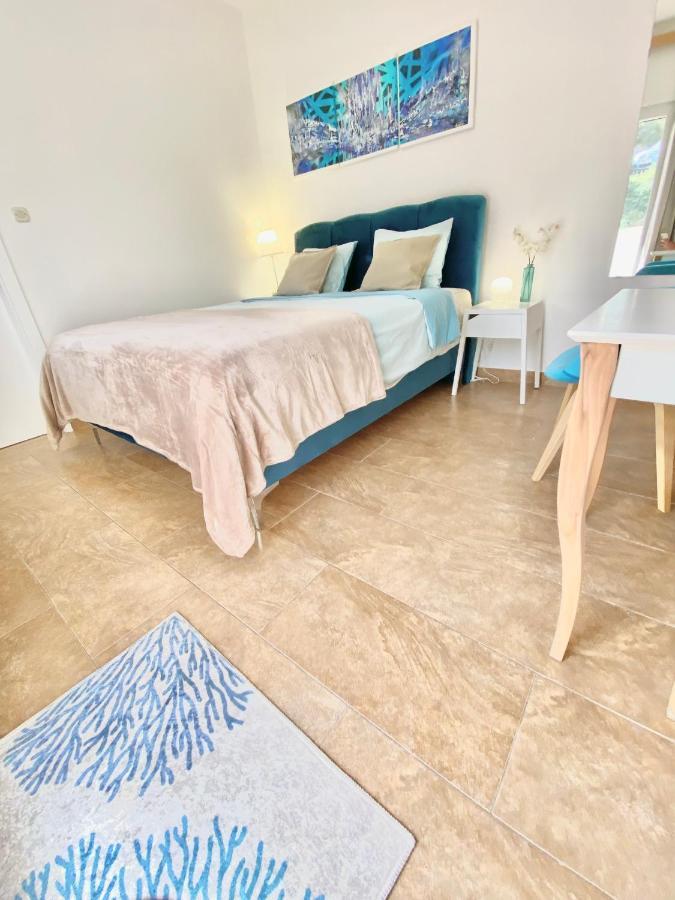 Mamma Mia Apartments-City Center Хвар Екстериор снимка