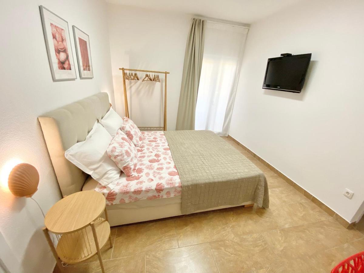 Mamma Mia Apartments-City Center Хвар Екстериор снимка