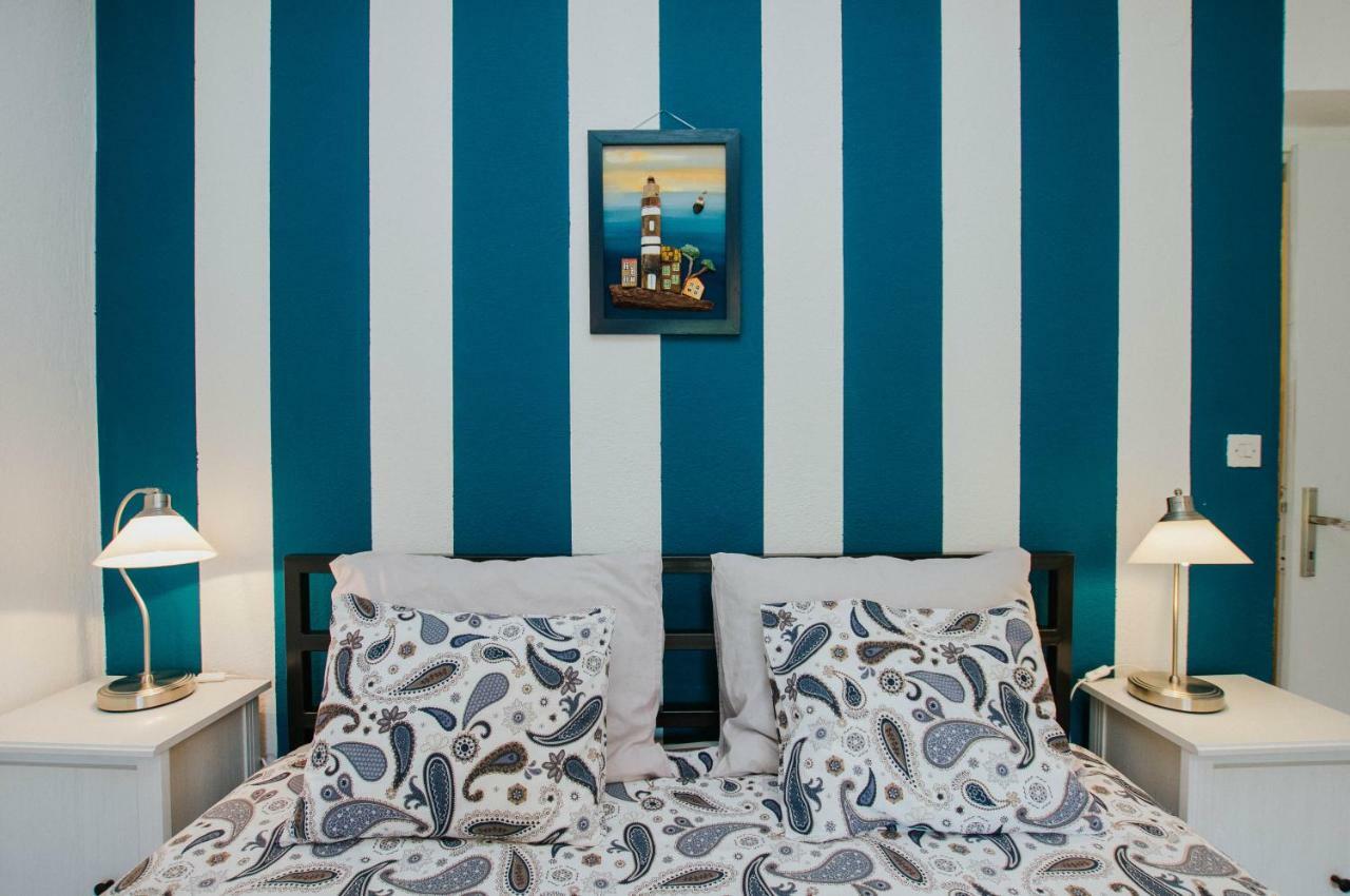 Mamma Mia Apartments-City Center Хвар Екстериор снимка