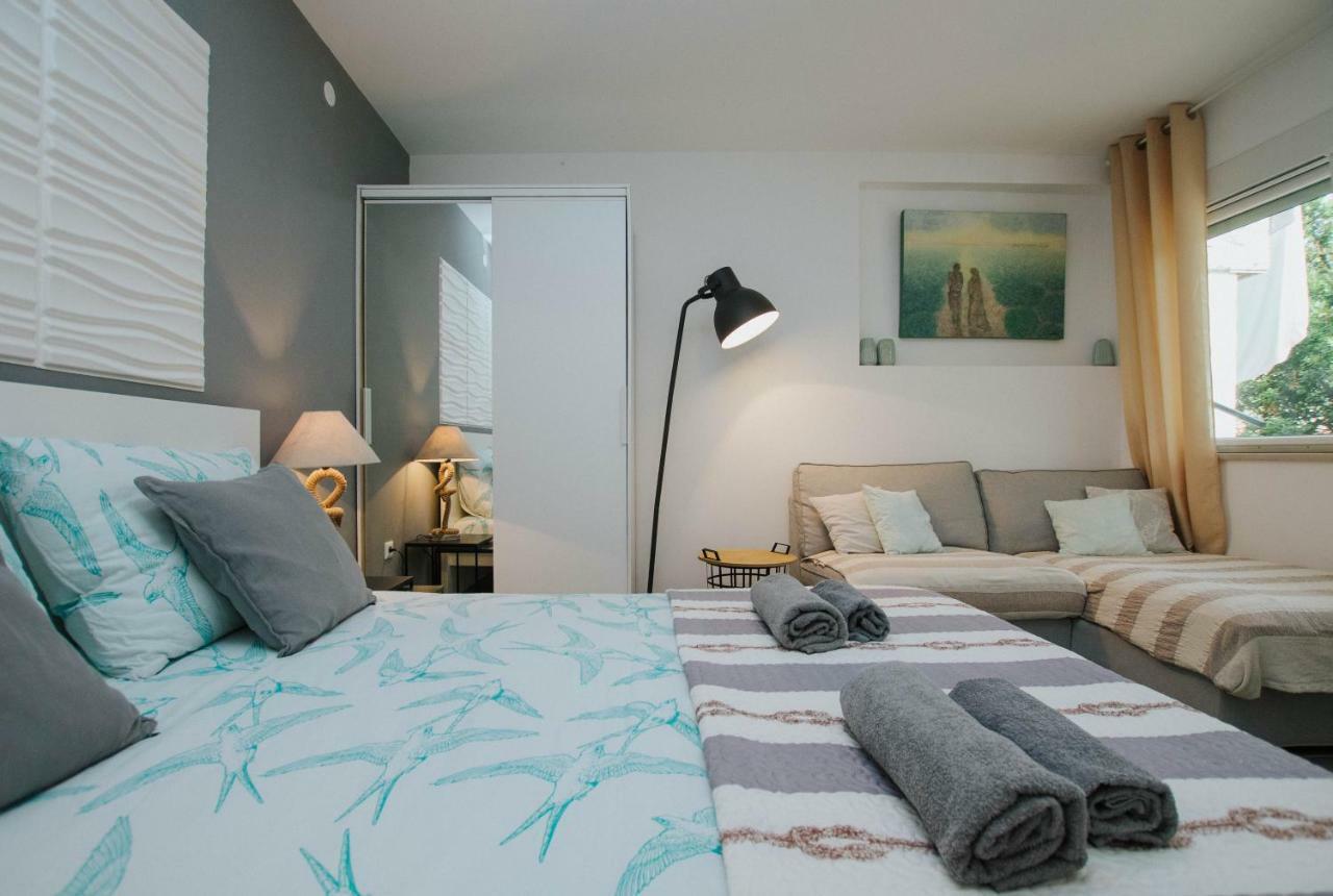 Mamma Mia Apartments-City Center Хвар Екстериор снимка